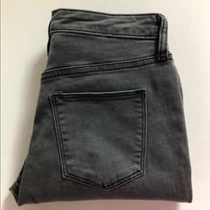 Cropped Skinny Jeans